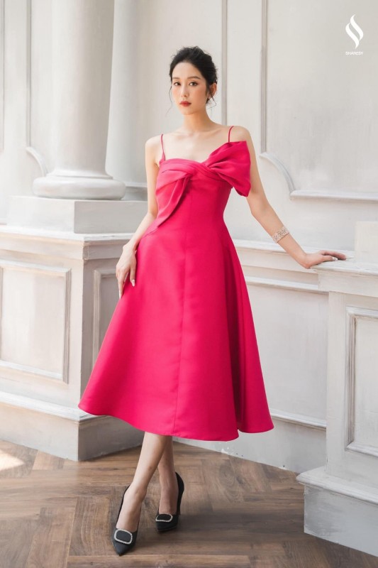 VÁY 2 DÂY NƠ TRƯỚC NGỰC